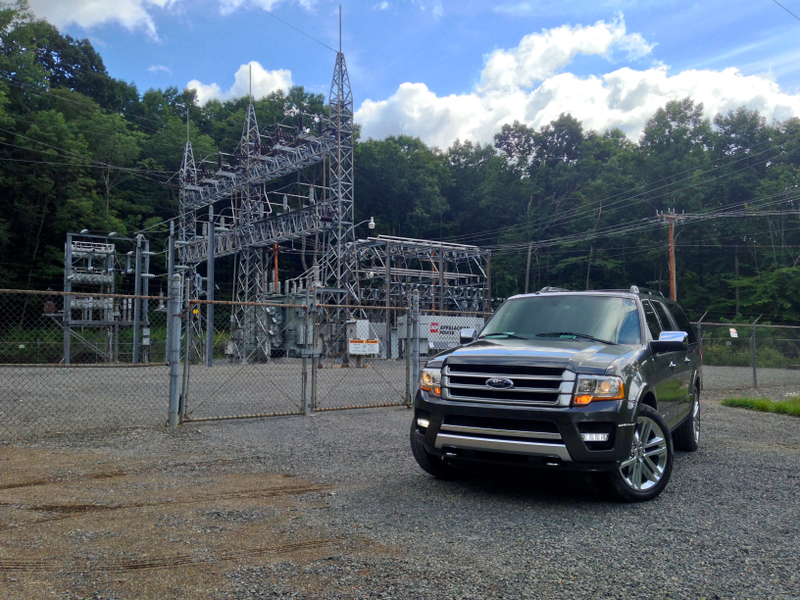 Illustration for article titled Believe It: The 2015 Ford Expedition Is Better Than The Chevy Suburban